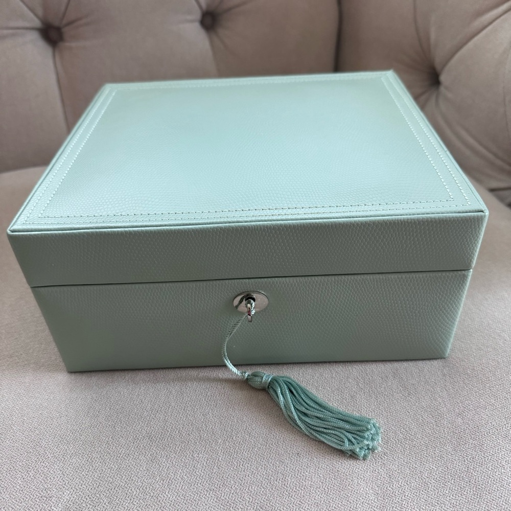 Wolf for Pottery Barn Like New Jewelry Box